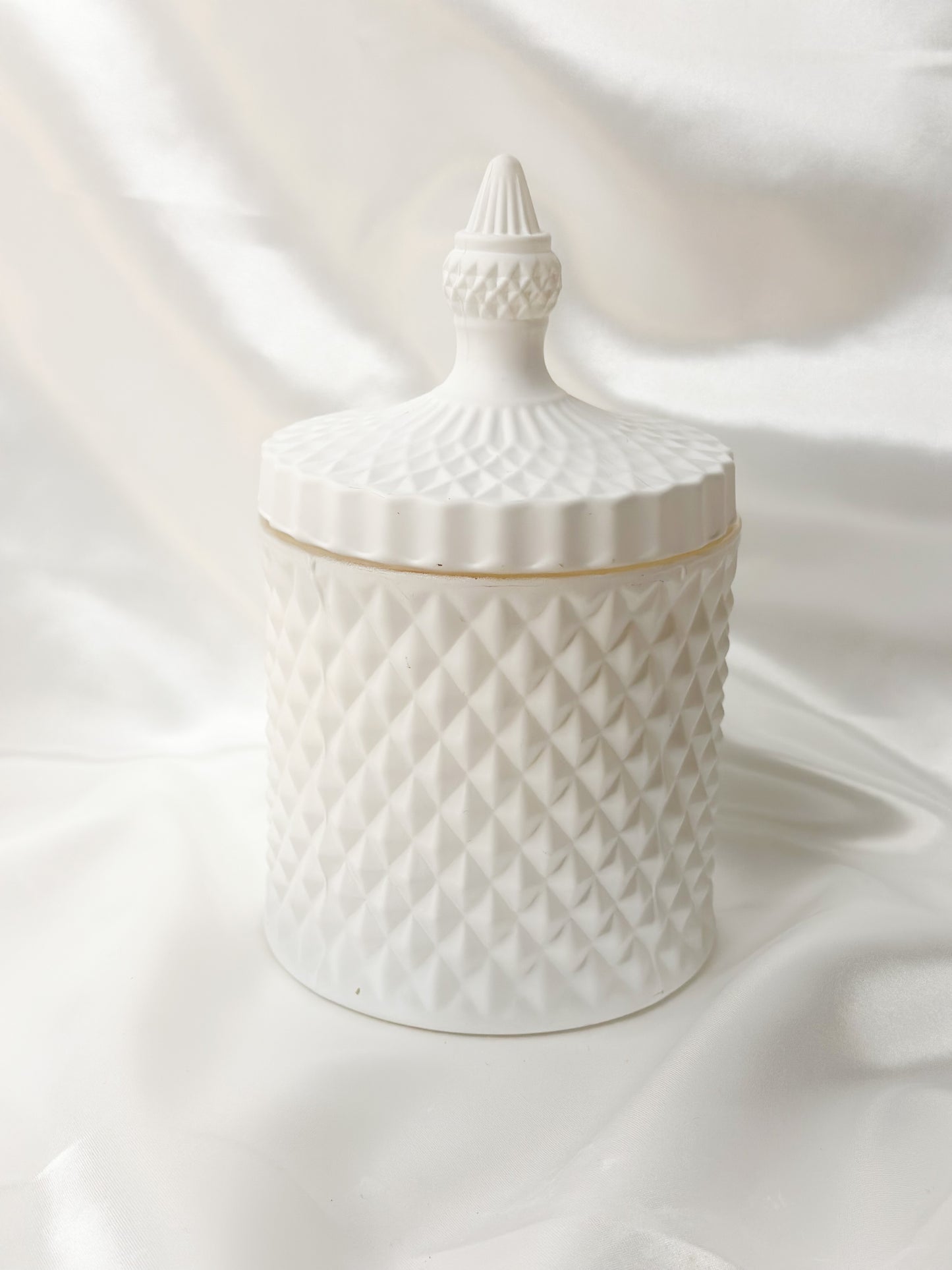 White Large Geo Jar 500 ml